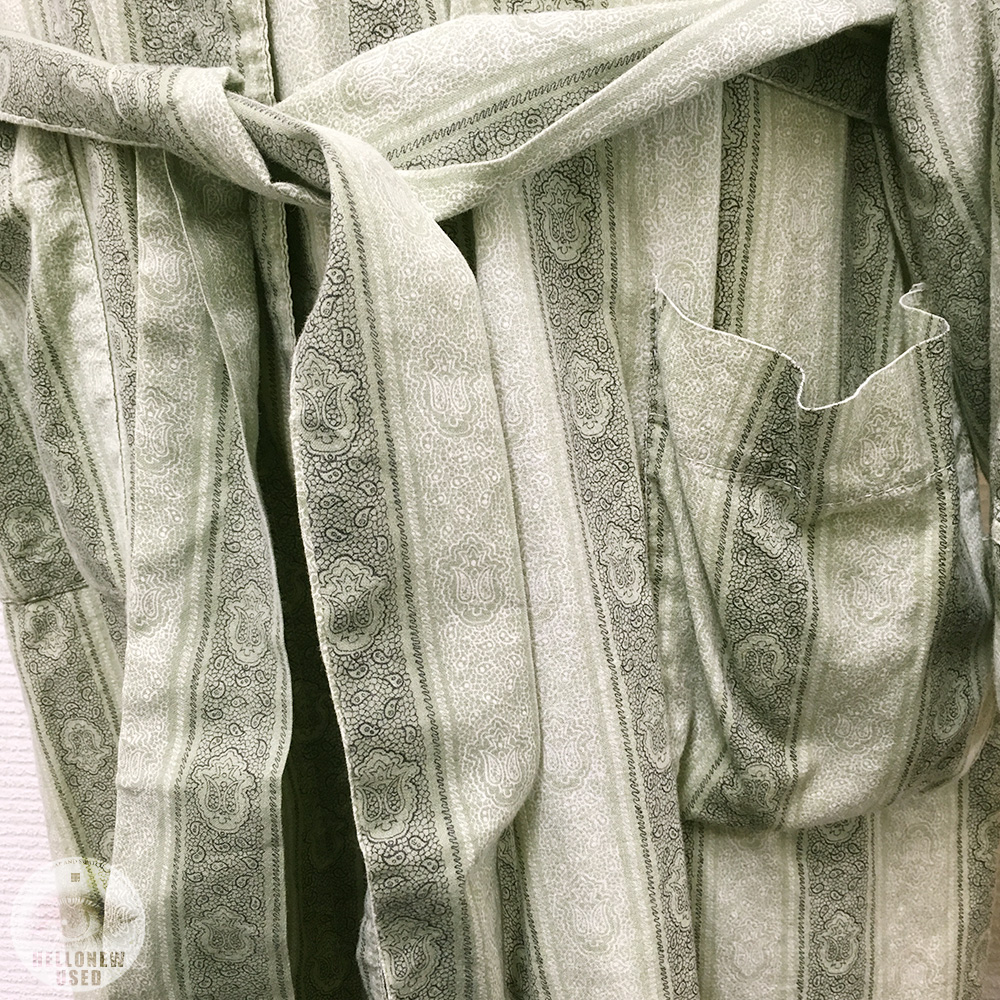 Paisley Printed Robe